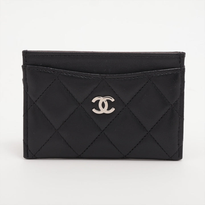 Chanel Matelasse Lambskin Card Case Black